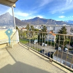 Appartement T5 avec vue panoramique à Fontaine - 110 m² avec balcon en vente