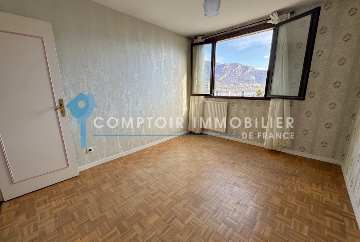 Appartement T5 avec vue panoramique à Fontaine - 110 m² avec balcon en vente 