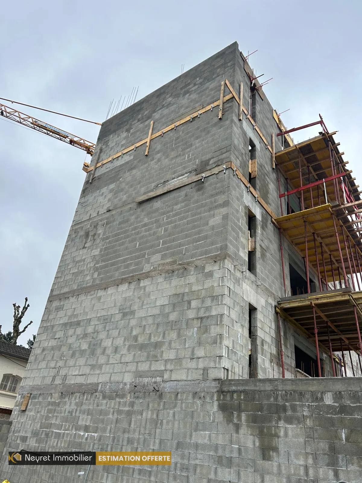 Appartement T3 ou T4 neuf à Saint-Étienne avec terrasse et parking privé 