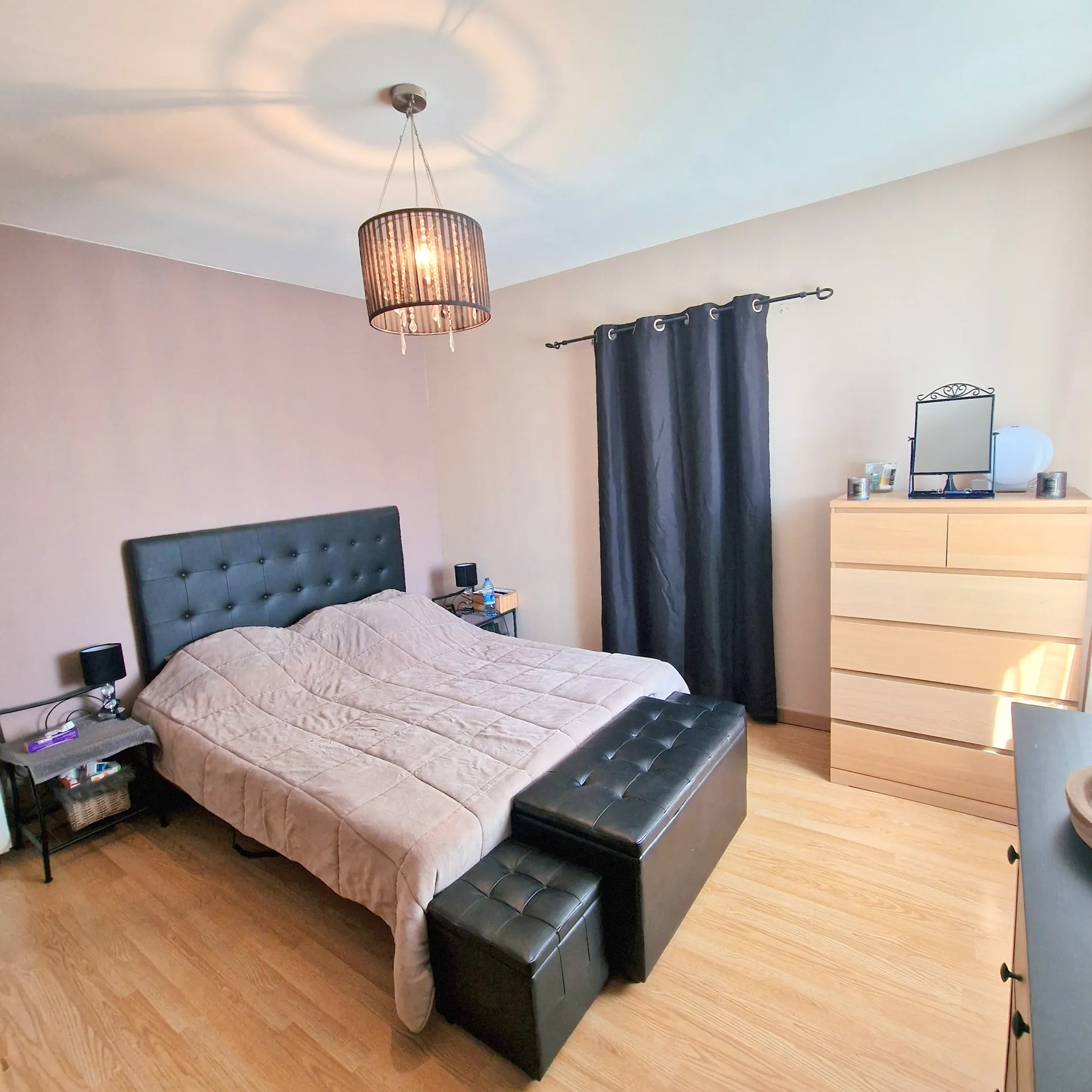 Maison à vendre en vente à terme à Villefranche-sur-Saône avec jardin et piscine 