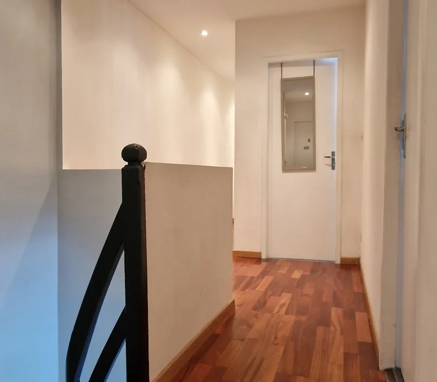 Maison à vendre en vente à terme à Villefranche-sur-Saône avec jardin et piscine 