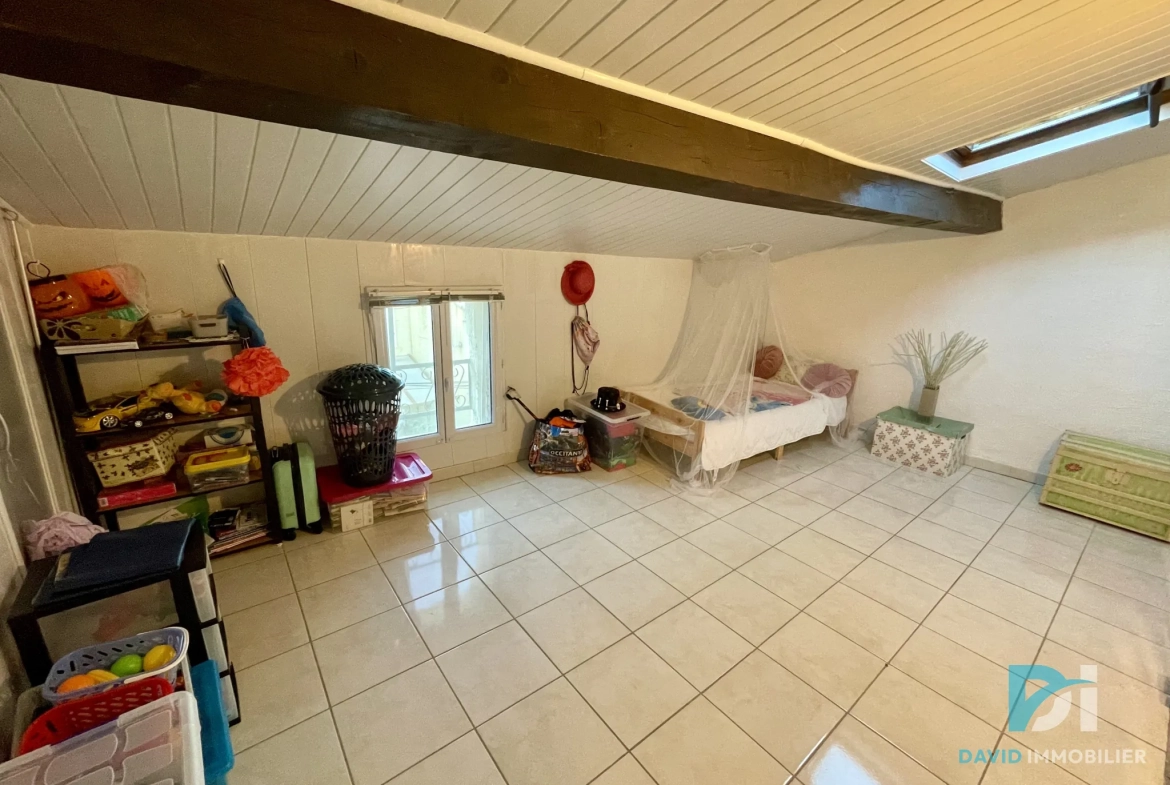 Belle maison de 88m2 avec terrasse et garage à Montblanc 