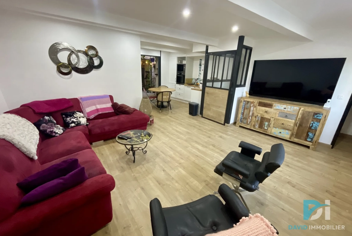 Belle maison de 88m2 avec terrasse et garage à Montblanc 