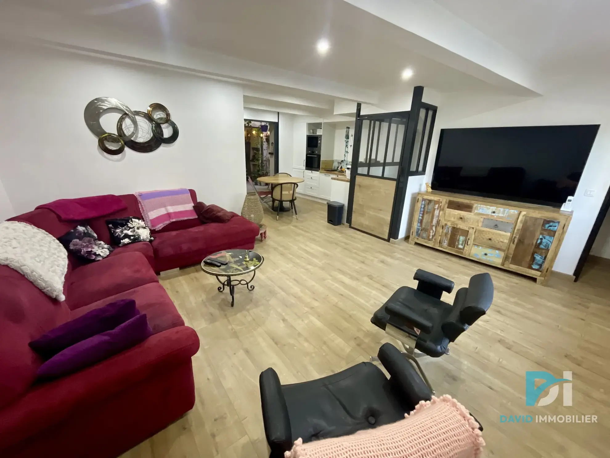 Belle maison de 88m2 avec terrasse et garage à Montblanc 