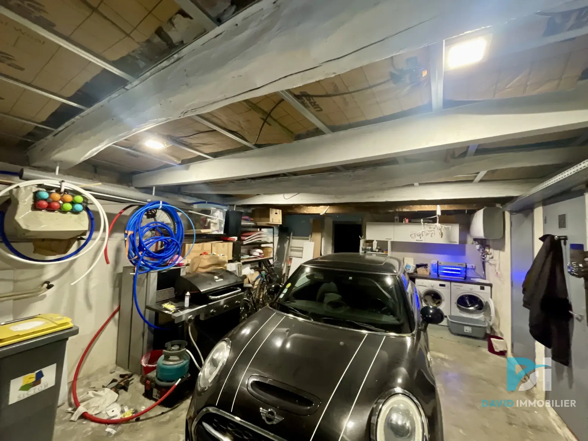 Belle maison de 88m2 avec terrasse et garage à Montblanc 