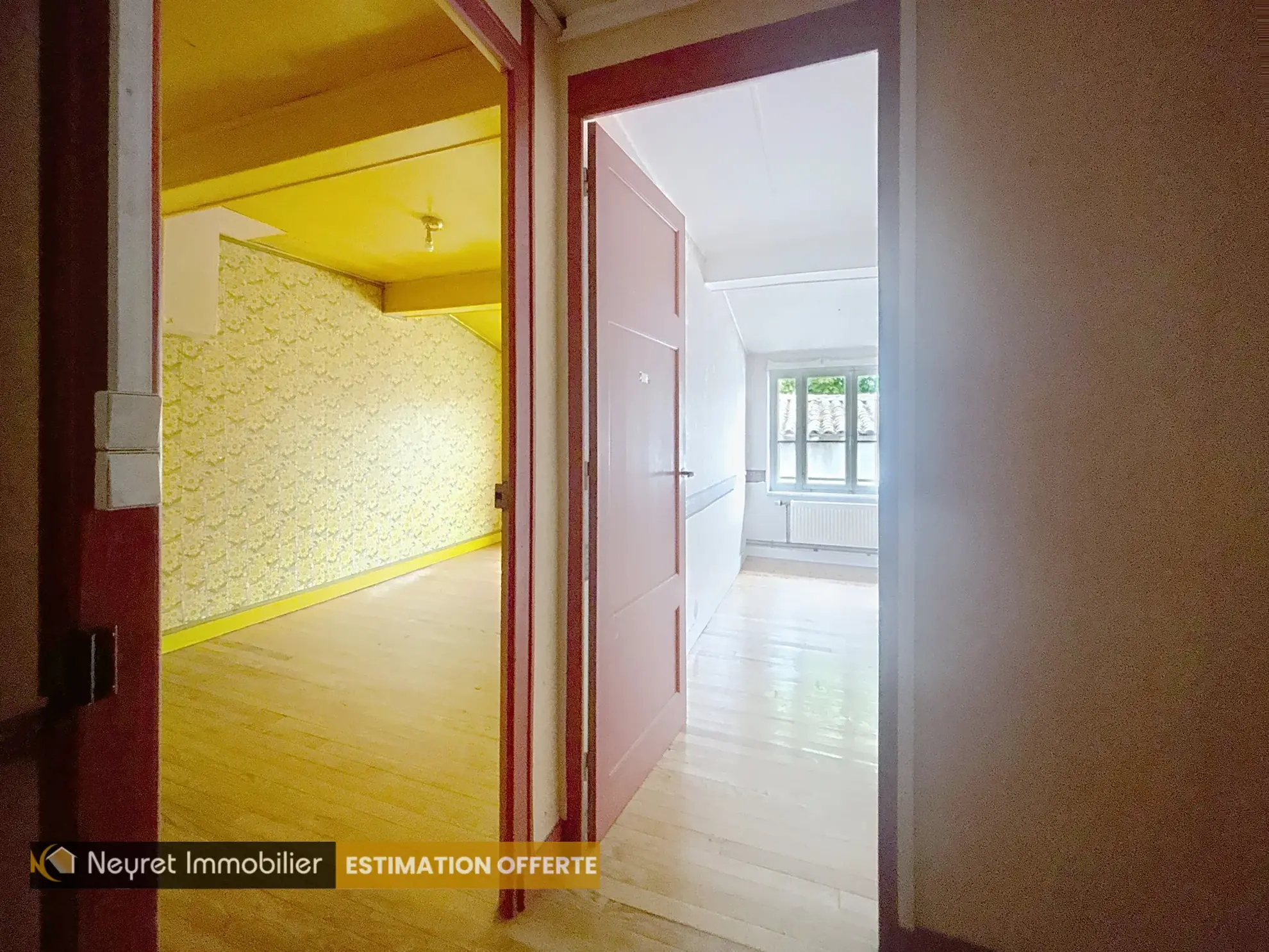 Maison de ville à rénover à Loire-sur-Rhône avec potentiel de 150m² 