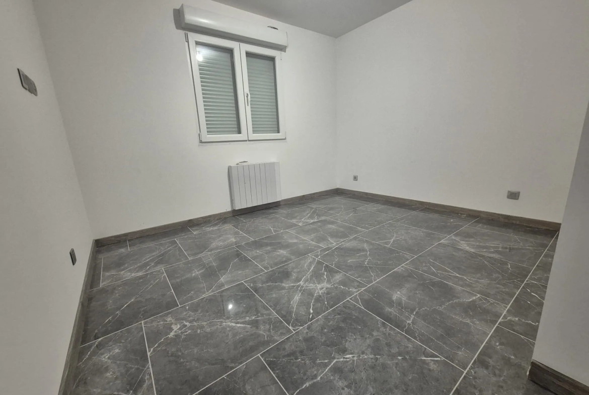 Maison individuelle de 93 m² à Henin Beaumont avec grand terrain et garage 