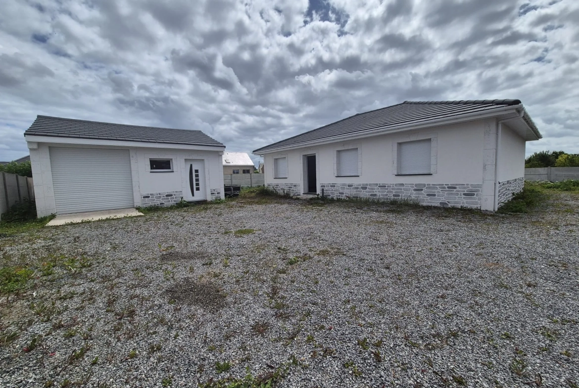 Maison individuelle de 93 m² à Henin Beaumont avec grand terrain et garage 