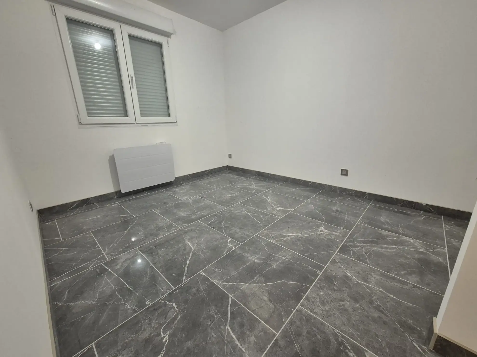 Maison individuelle de 93 m² à Henin Beaumont avec grand terrain et garage 