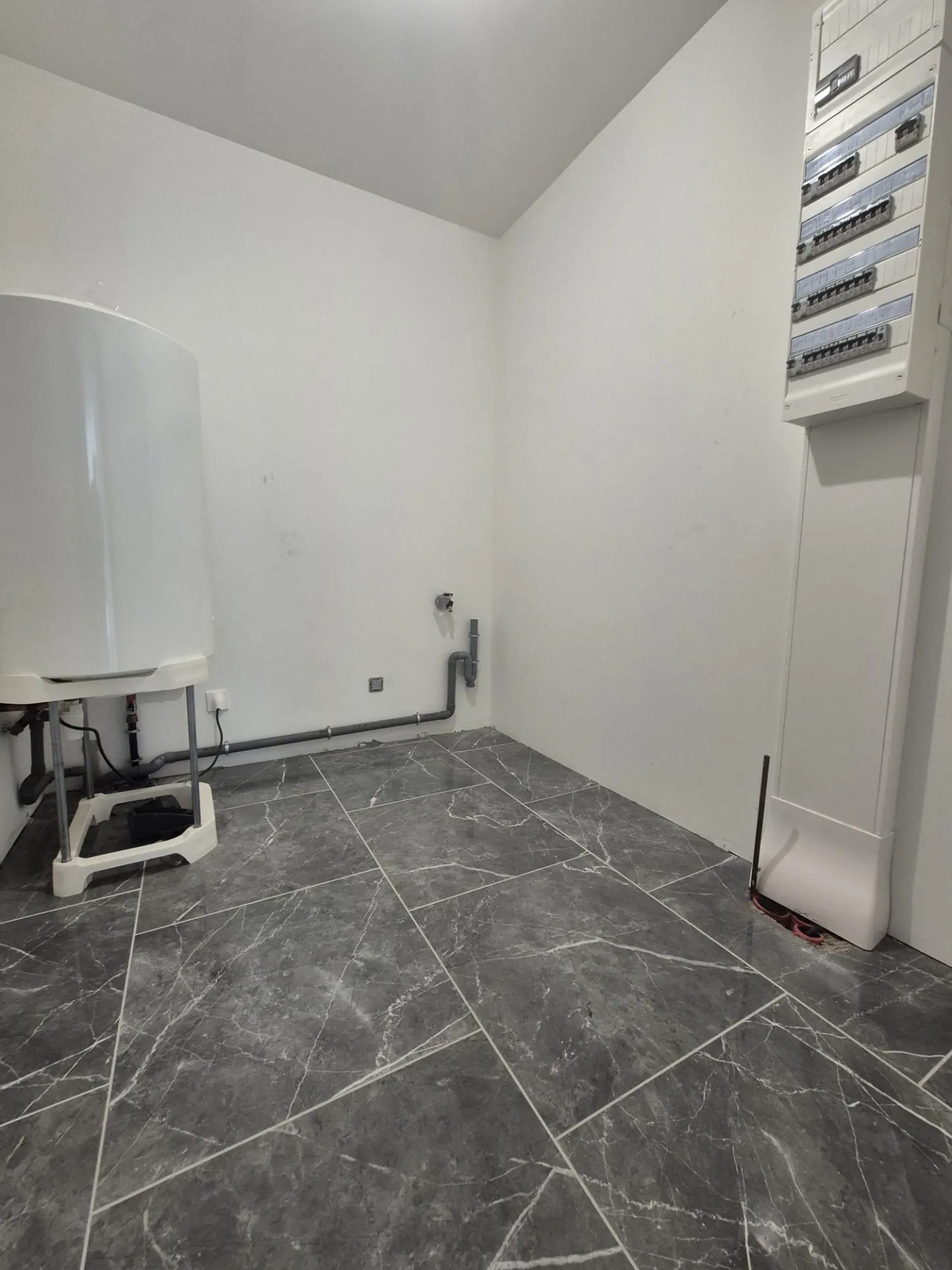 Maison individuelle de 93 m² à Henin Beaumont avec grand terrain et garage 