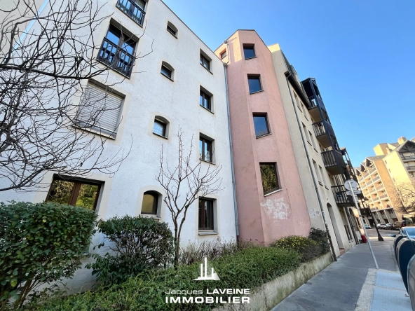 Appartement 4 pièces avec parking au centre-ville de Metz