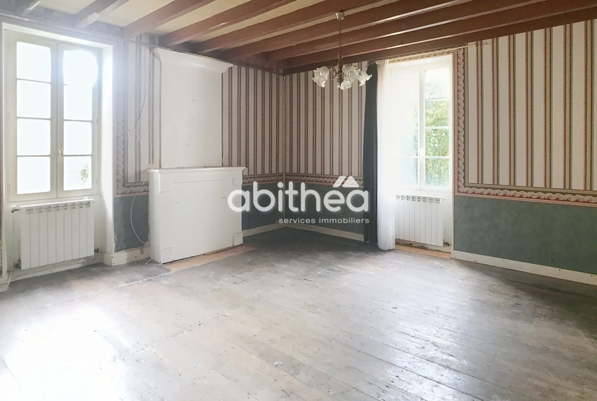 Charmante maison charentaise à rénover à Dirac - 180 m² avec dépendances 