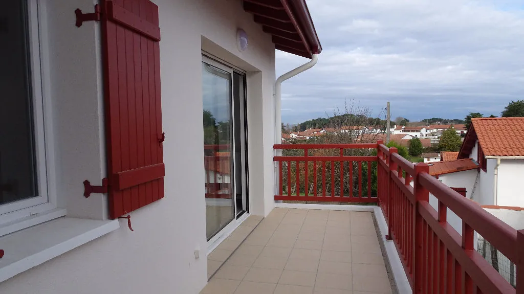 Vente d'un appartement 2 pièces avec balcon et parking à Saint-Jean-de-Luz 