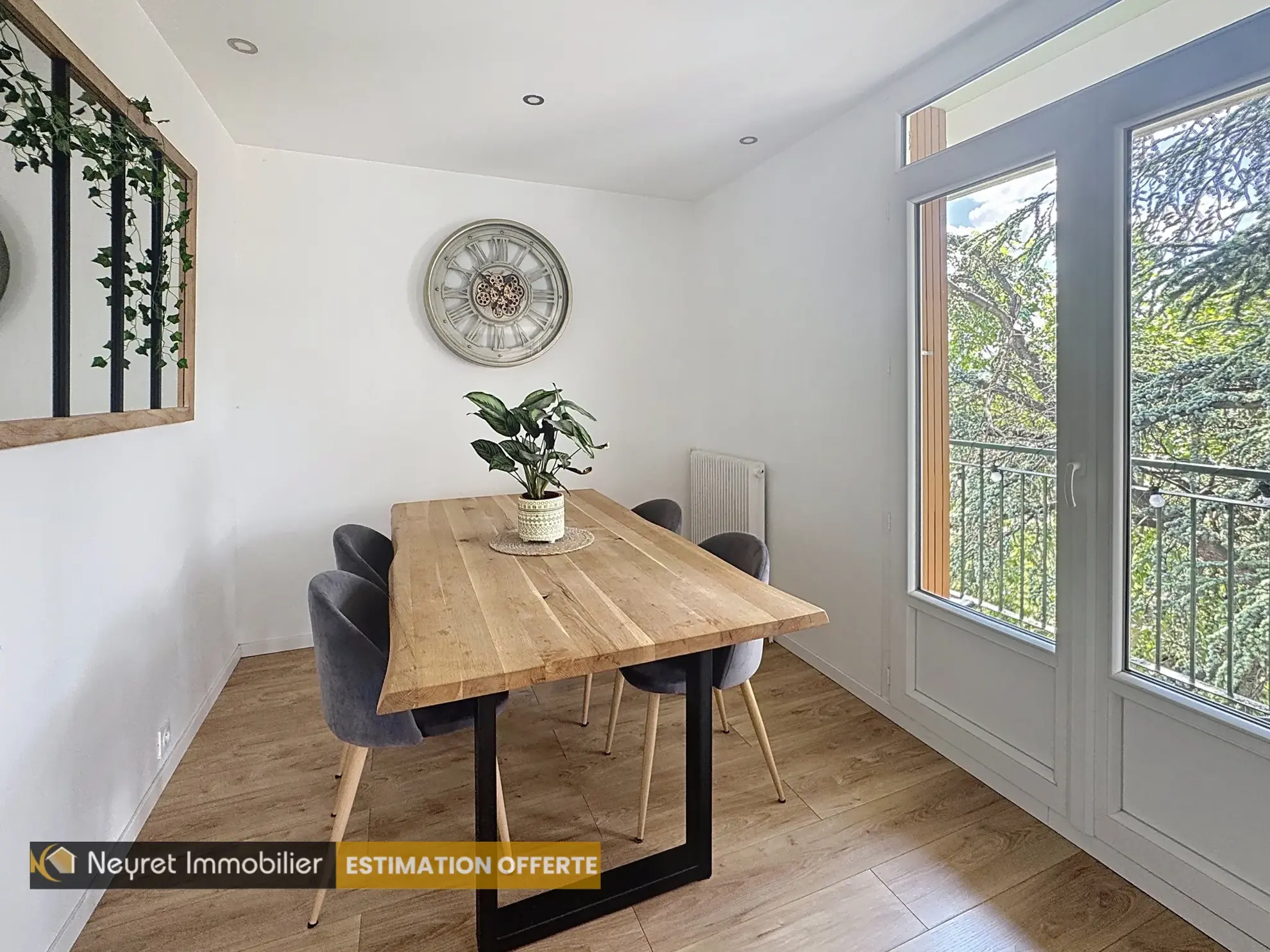 Vente appartement T3 rénové de 71 m² à Pierre-Bénite, secteur Combattants 