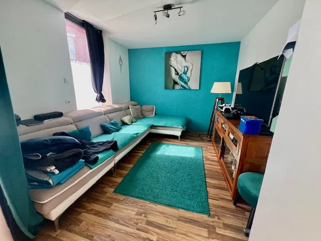 Maison atypique à Villeneuve d'Ascq, secteur recherché avec terrasse et garage 
