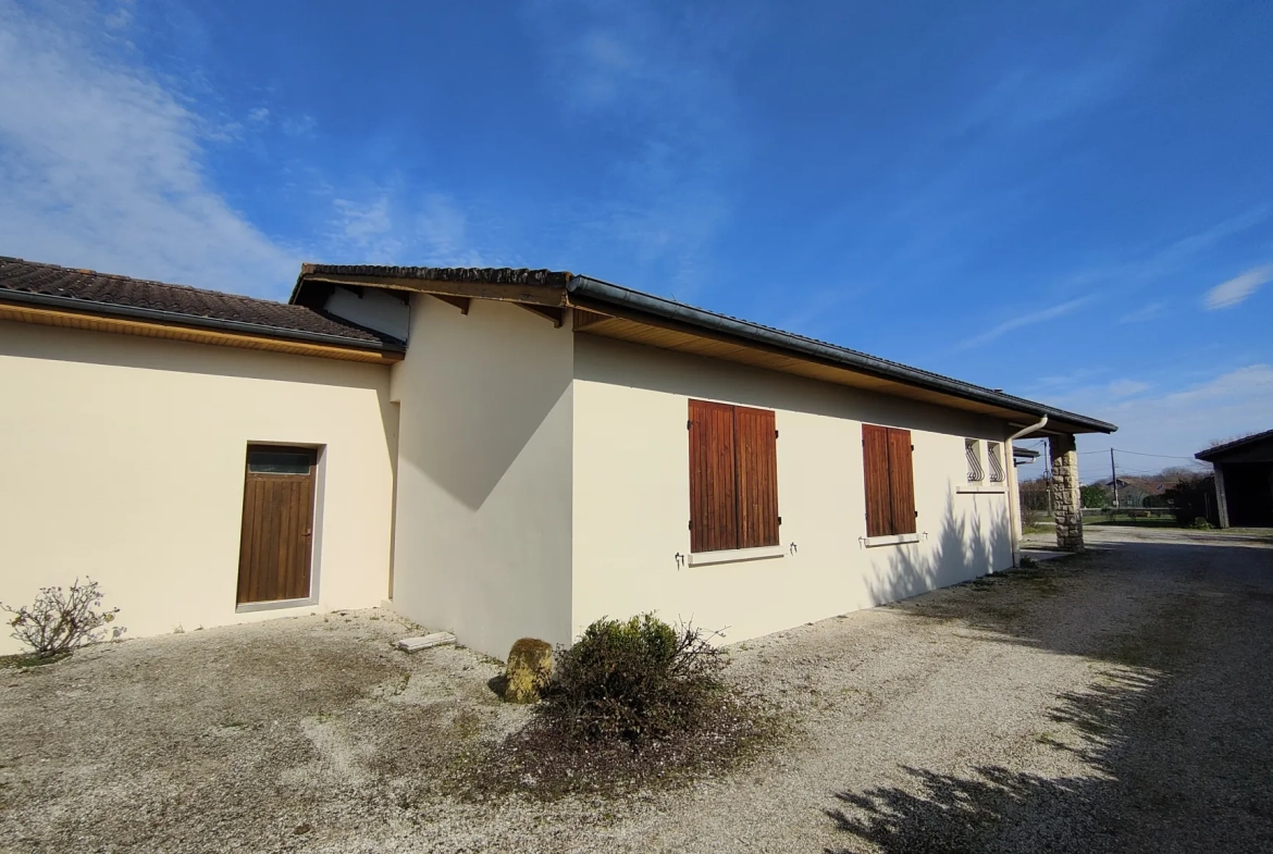 Maison 4 chambres avec garage, dépendance et jardin entre Langon et Castets-en-Dorthe 
