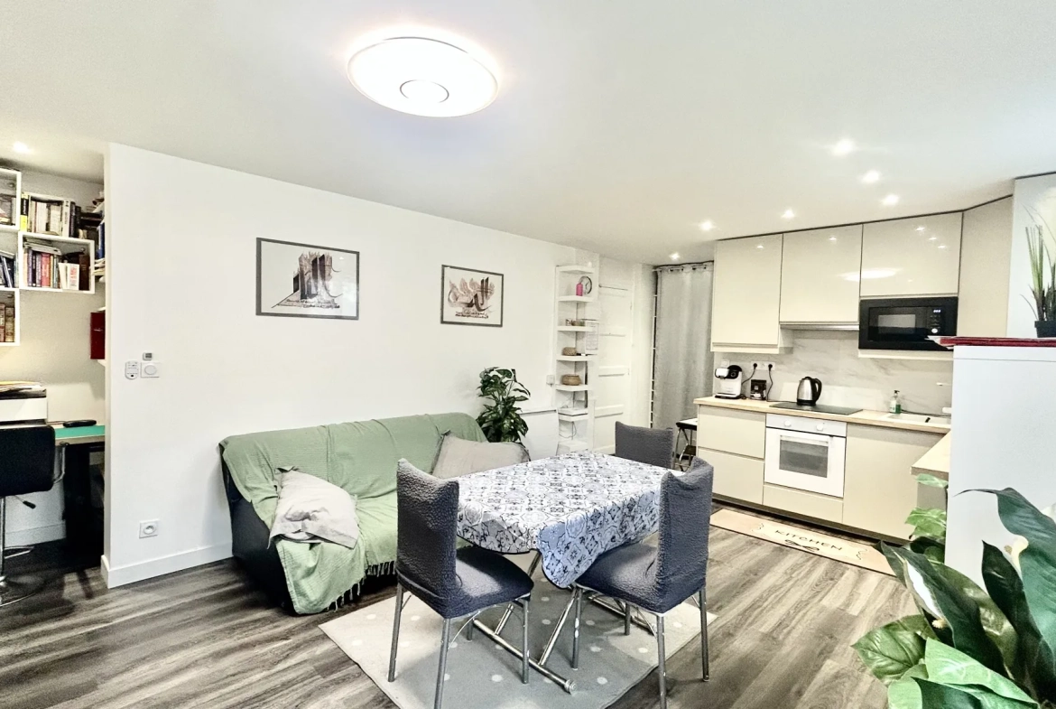 Charmant appartement 2 pièces à vendre à Stains - résidence sécurisée 