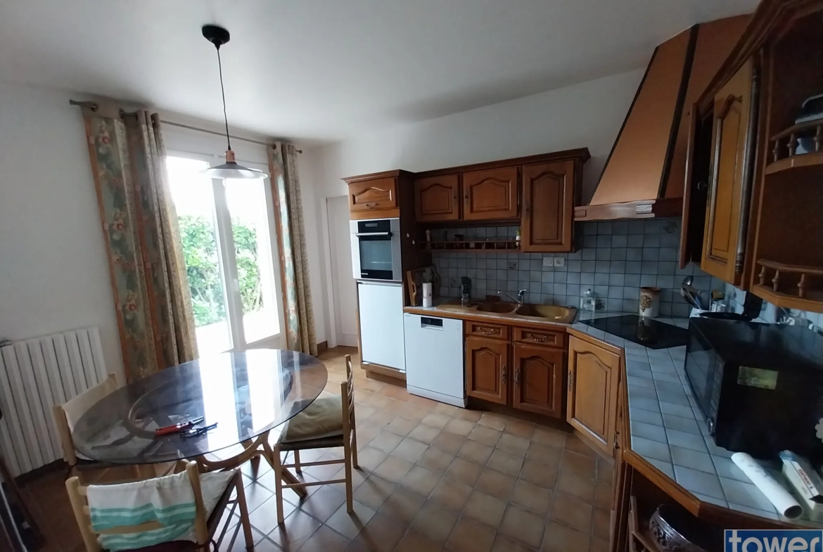 Belle maison de 160 m2 à Montauban, proche commodités, avec visite virtuelle - Idéal pour famille 