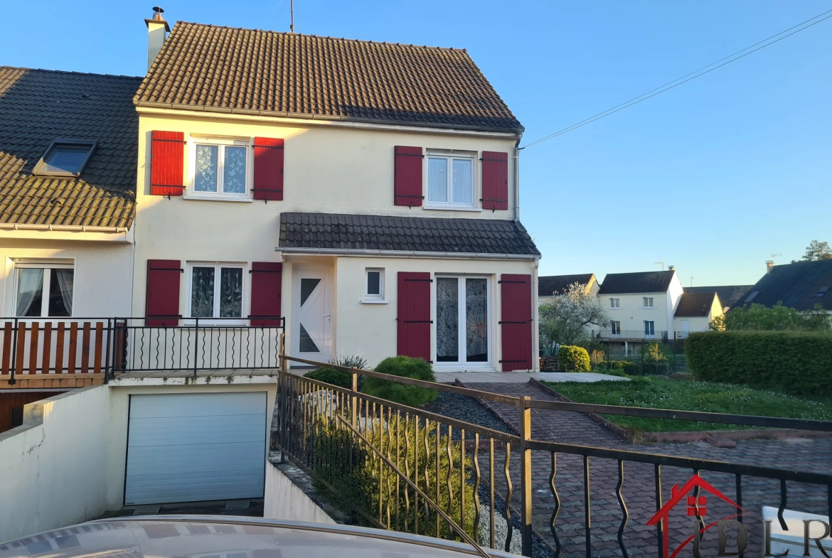 Maison de 110 m² avec sous-sol et terrasse à Villiers en Lieu 