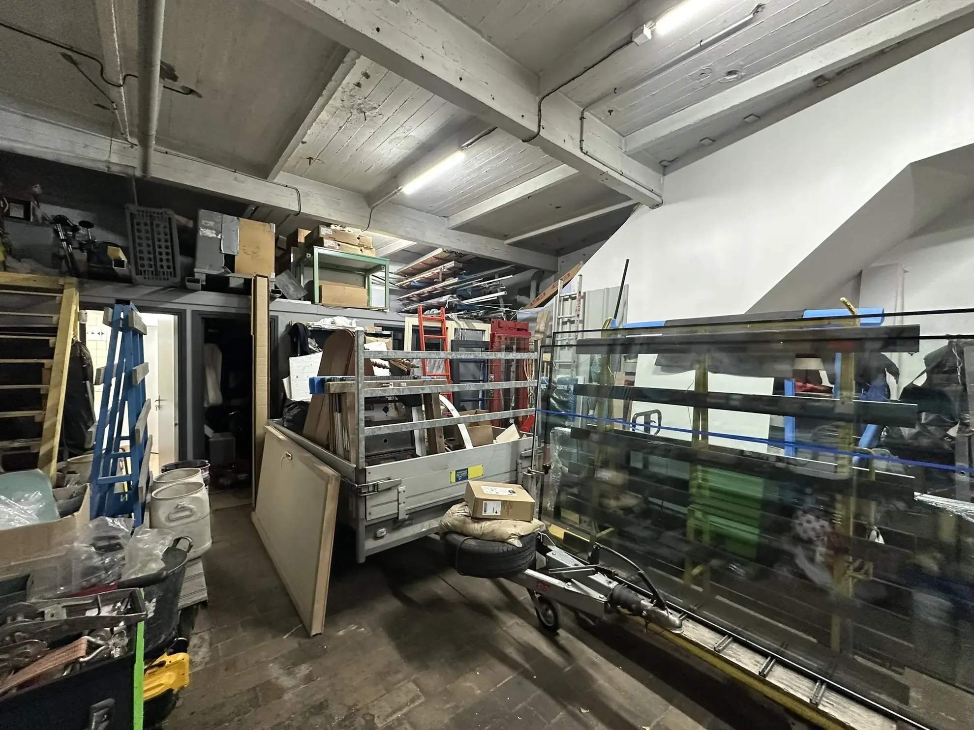 Investissement immobilier à Tourcoing : immeuble avec local commercial et appartements 