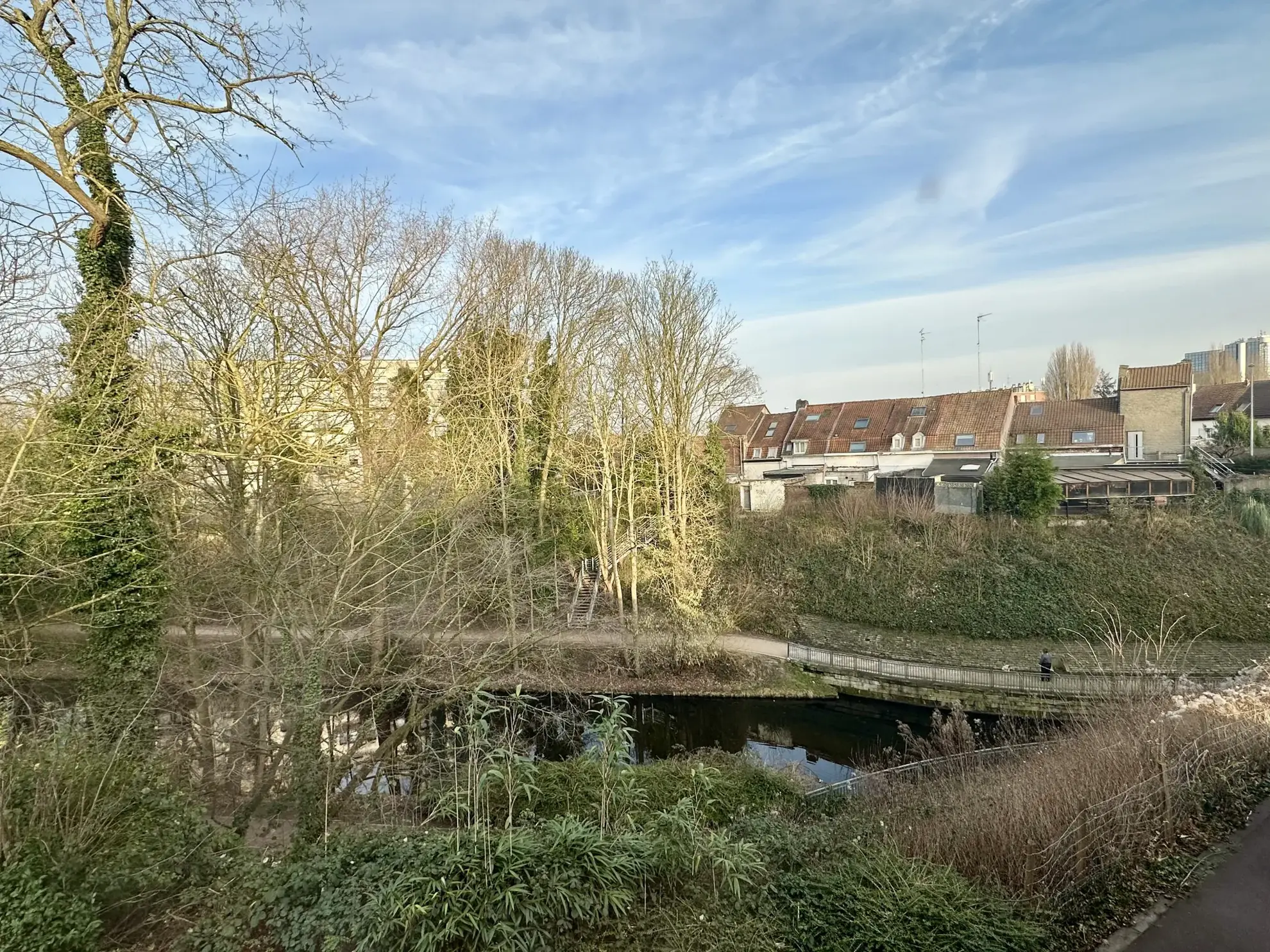 Investissement immobilier à Tourcoing : immeuble avec local commercial et appartements 