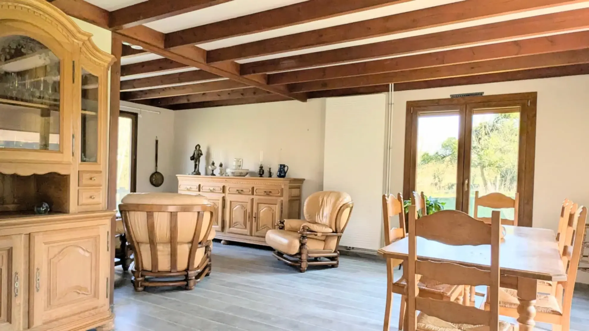 Maison de village de 91,5 m² avec terrain arboré à Thenailes, proche Vervins 