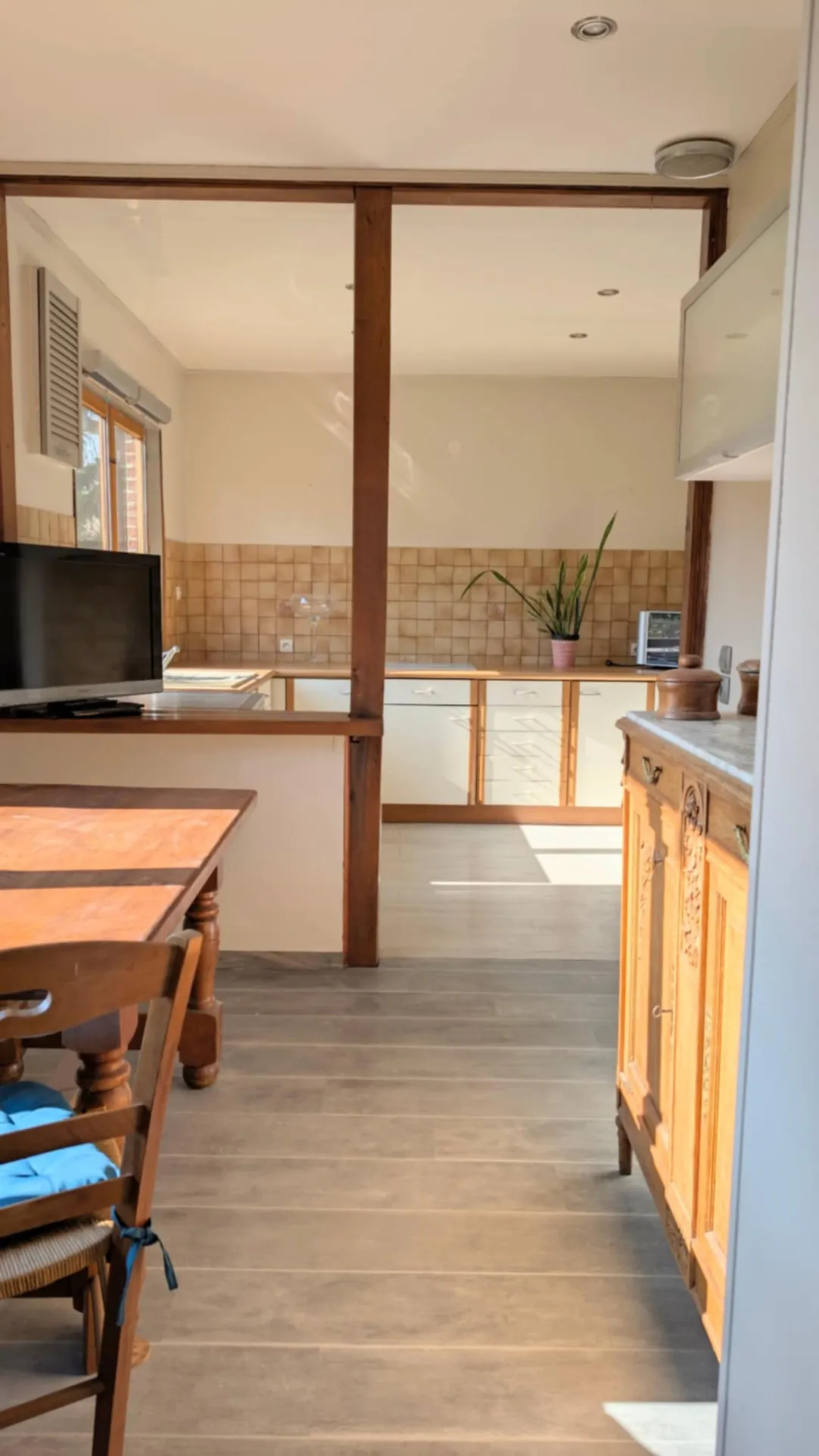Maison de village de 91,5 m² avec terrain arboré à Thenailes, proche Vervins 