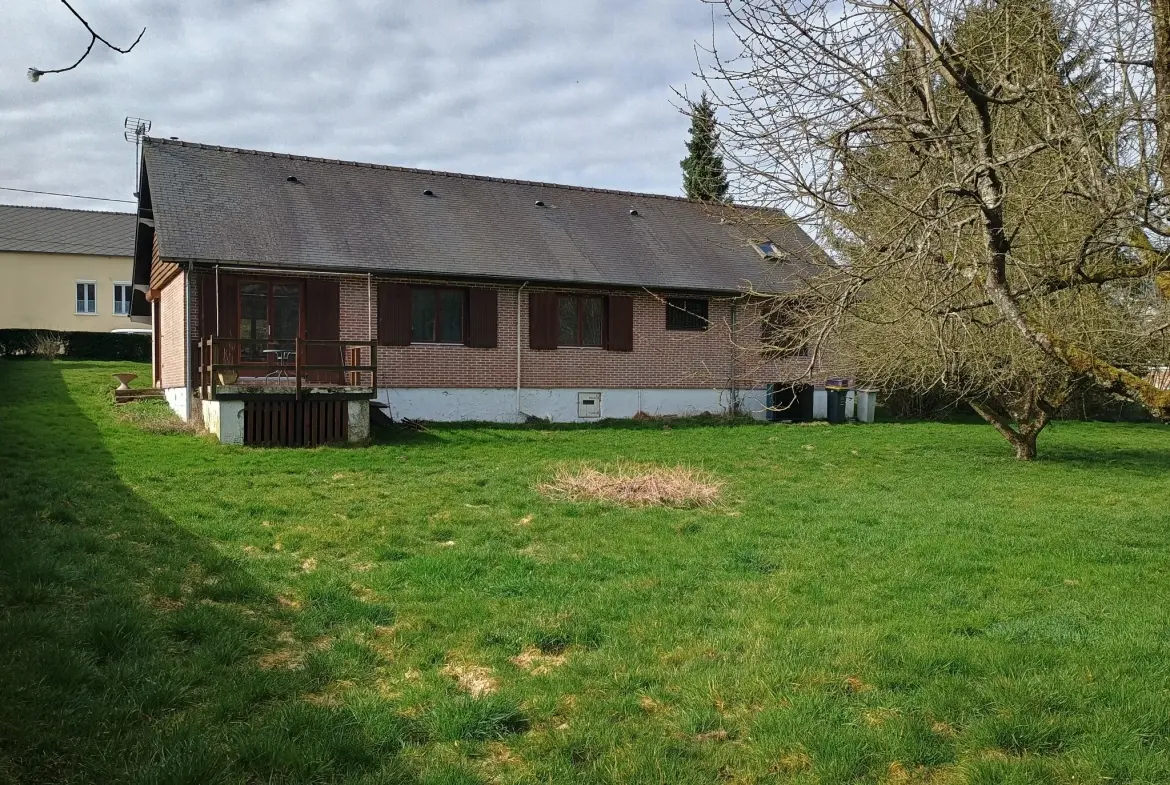 Maison de village de 91,5 m² avec terrain arboré à Thenailes, proche Vervins 