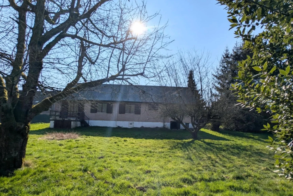 Maison de village de 91,5 m² avec terrain arboré à Thenailes, proche Vervins 
