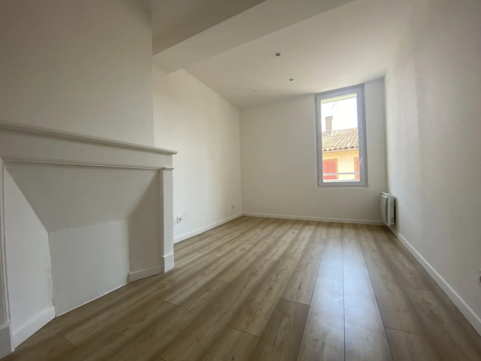 Maison de village rénovée à Nègrepelisse - 80 m², proche du marché 