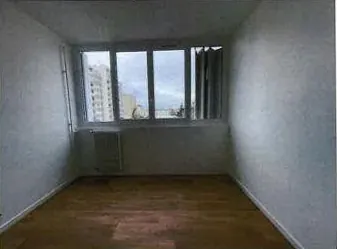 Appartement T4 à Neuilly-sur-Marne en vente aux enchères - 87m² avec parking 