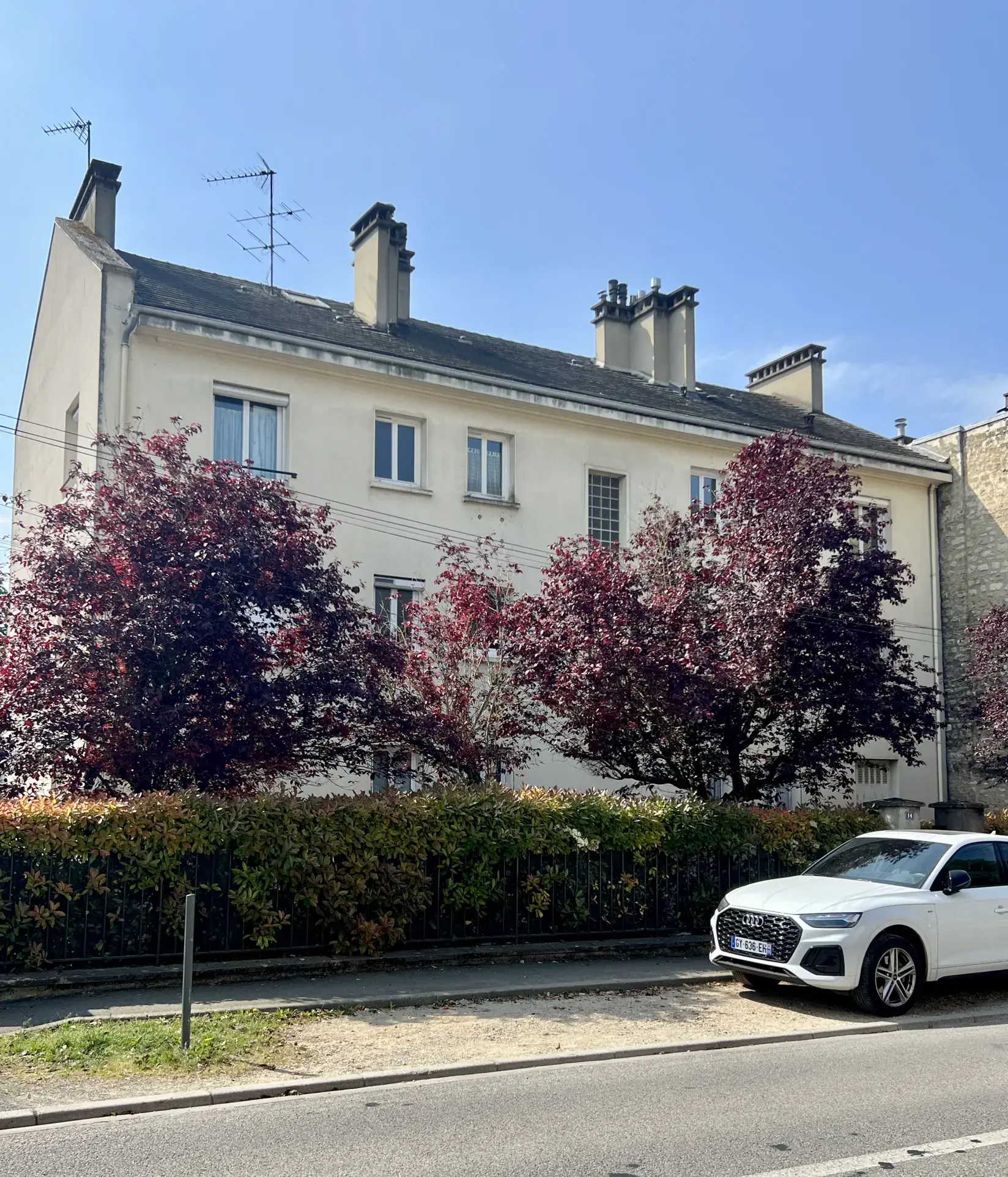 Bel appartement traversant avec vue sur la Seine à Meulan en Yvelines 