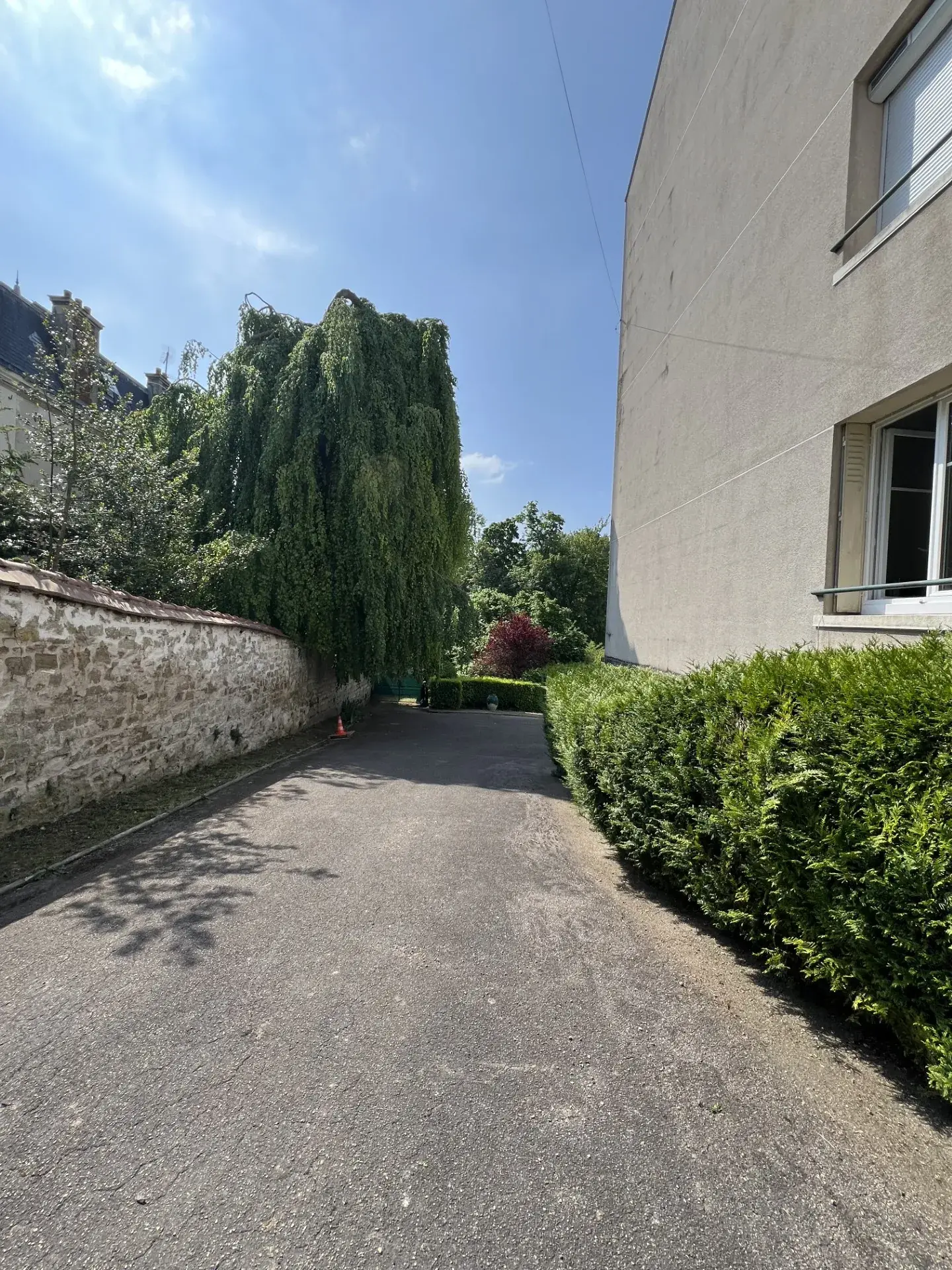 Bel appartement traversant avec vue sur la Seine à Meulan en Yvelines 