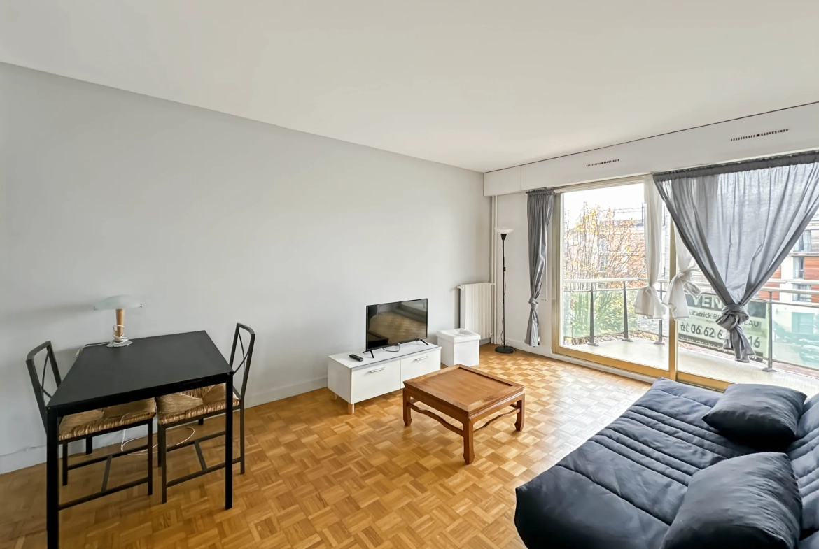 Studio de 25 m² avec balcon à Montmorency, emplacement idéal proche d'Enghien-les-Bains 