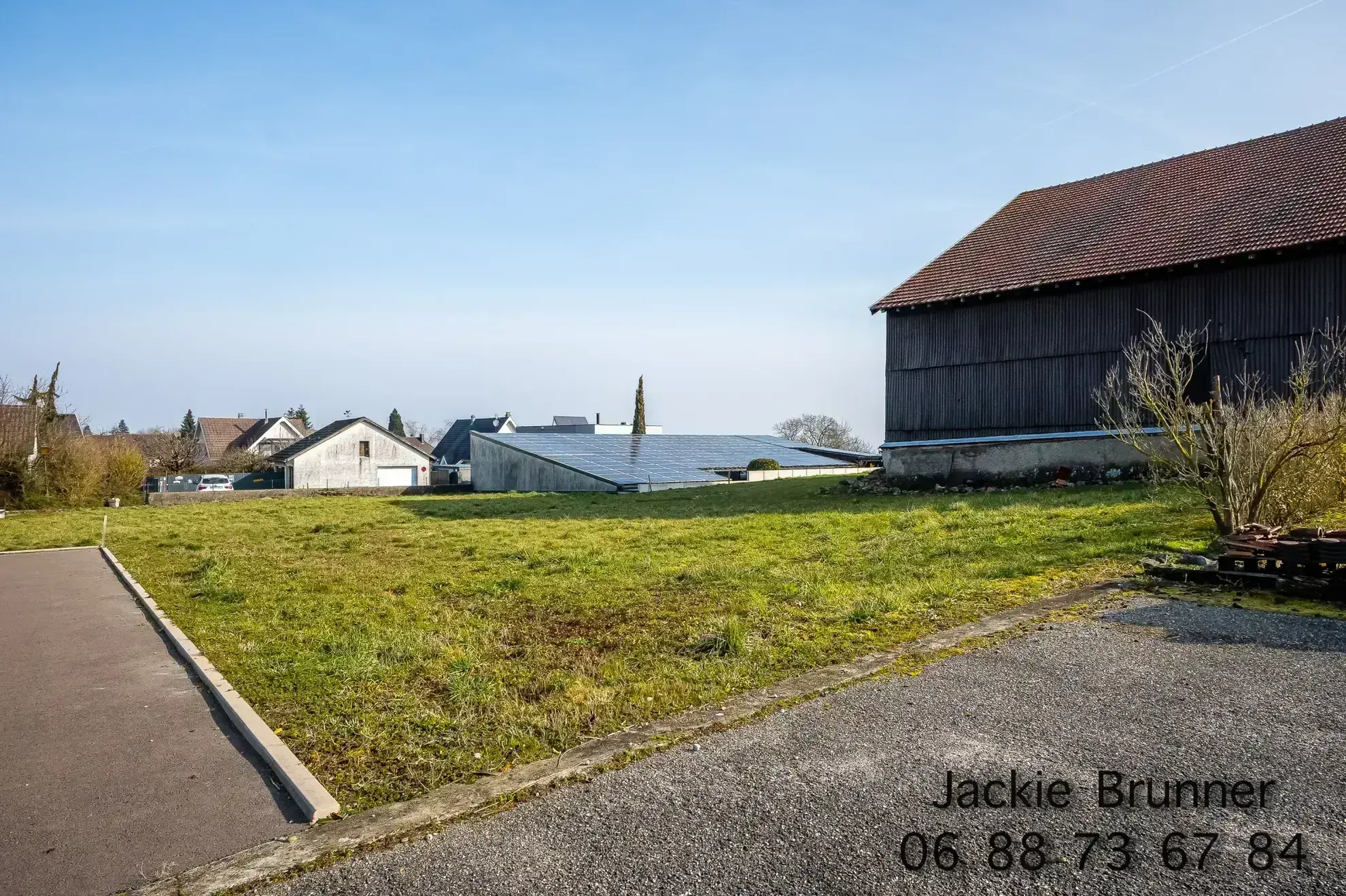 Terrain constructible de 6 ares à Heimsbrunn, viabilisé et prêt à bâtir 
