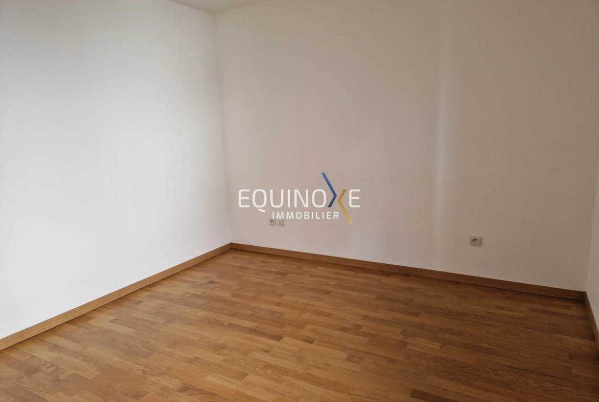 Appartement T2 de 50 m² à Nantes Quartier Proce avec garage et hangar basse consommation 