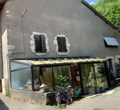 Villa T4 à Léaz de 112m² à partir de 40 000 € - Vente aux enchères