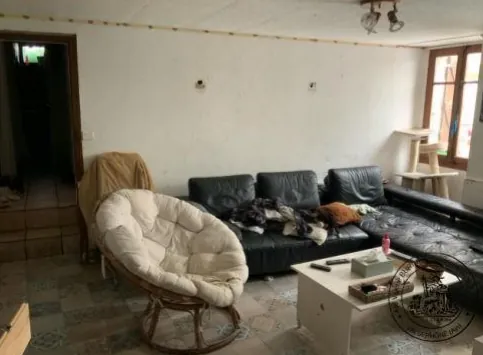 Villa T4 à Léaz de 112m² à partir de 40 000 € - Vente aux enchères 