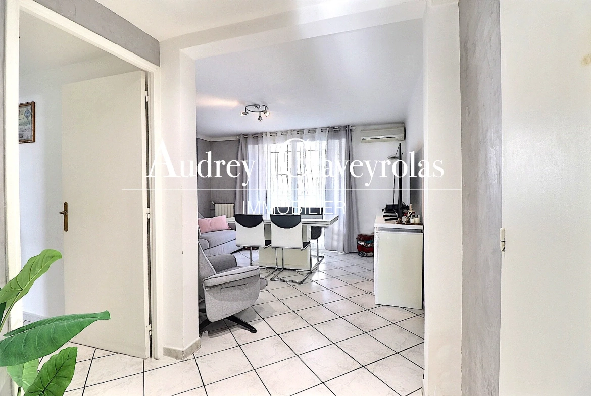 Appartement T4 lumineux avec cave et parking à La Valentine - Résidence sécurisée 