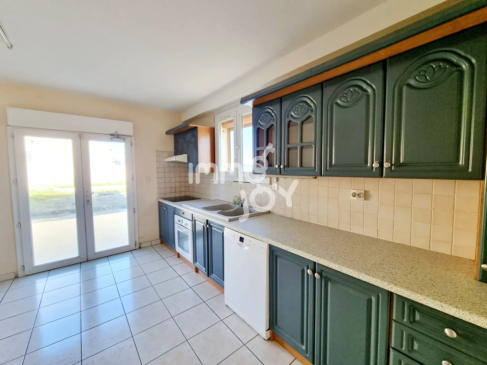 Belle maison individuelle de 139,80 m² avec terrain piscinable à Lignan-Sur-Orb 