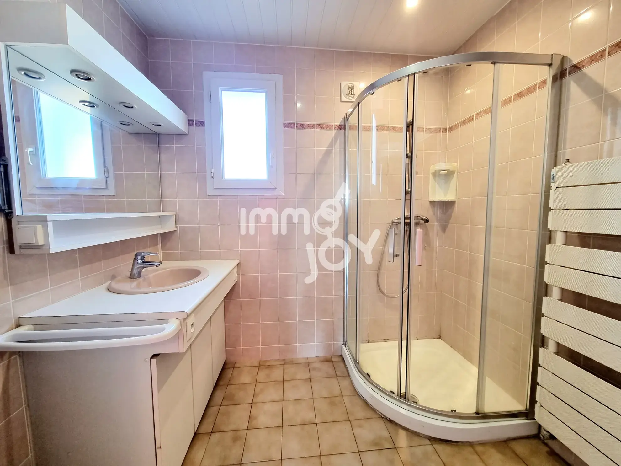 Belle maison individuelle de 139,80 m² avec terrain piscinable à Lignan-Sur-Orb 