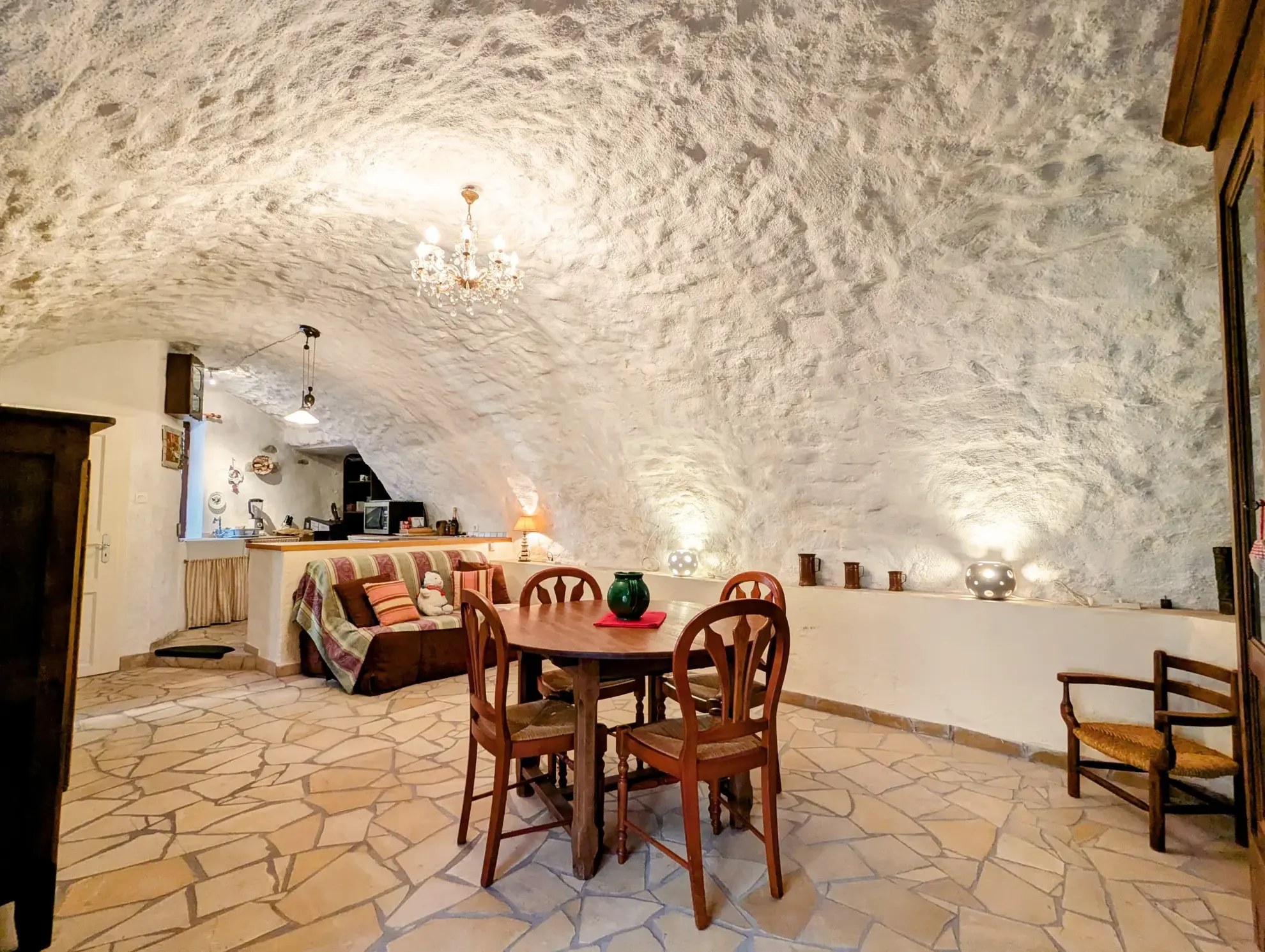 Superbe maison de village en pierre avec deux logements à Boussagues 