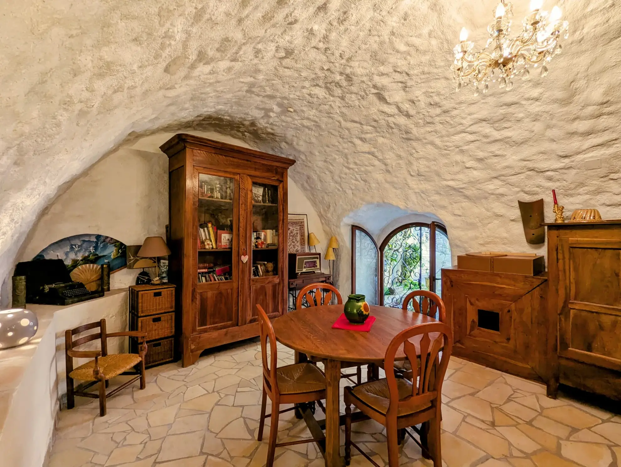 Superbe maison de village en pierre avec deux logements à Boussagues 