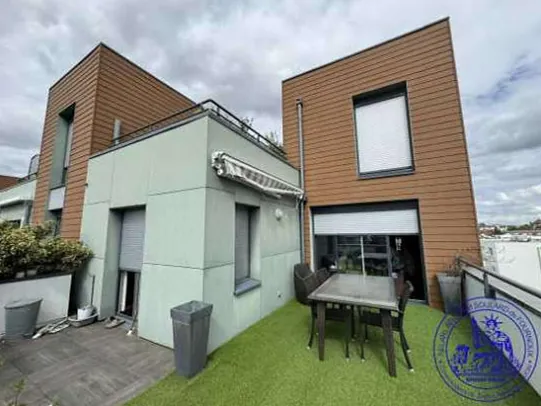 Appartement T4 en duplex avec terrasse et garage à Dijon - Vente aux enchères