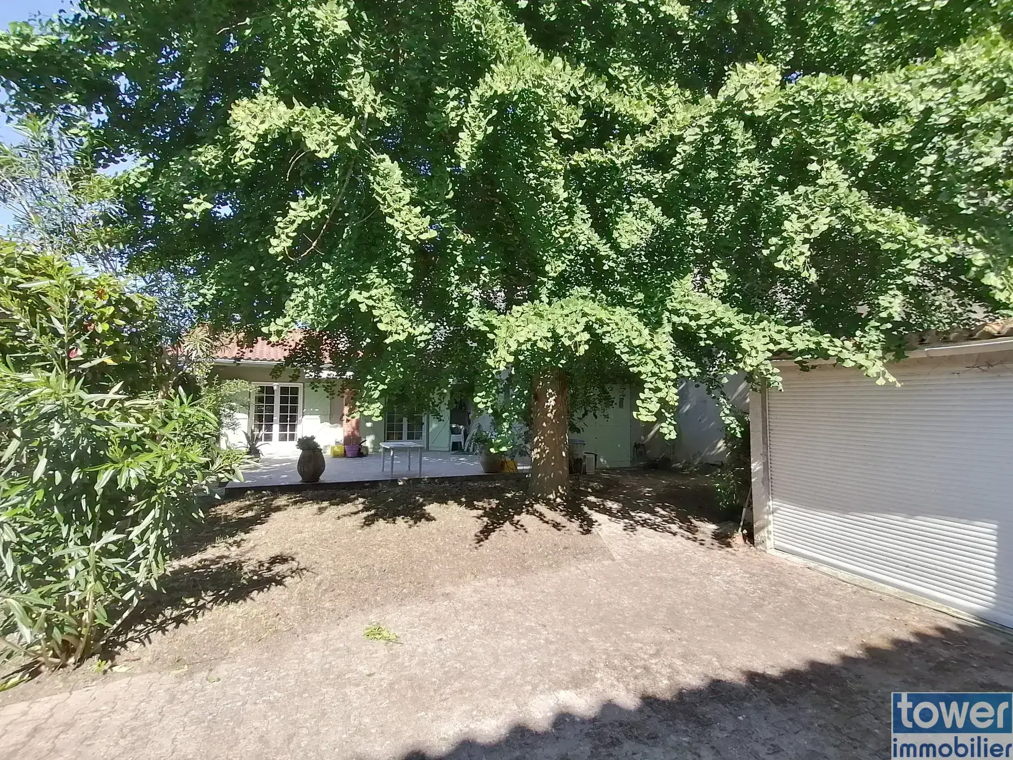 Maison 4 chambres de 150 m² à Montech, jardin privé, double garage, environnement calme et privilégié 