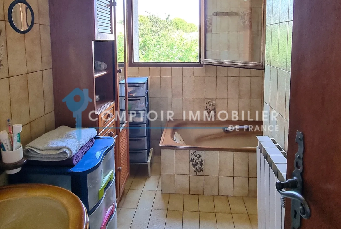 Maison à vendre à Ales (85 m², secteur Le Rieu, piscine, jardin 660 m²) 