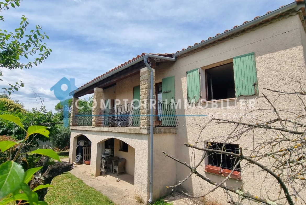 Maison à vendre à Ales (85 m², secteur Le Rieu, piscine, jardin 660 m²) 