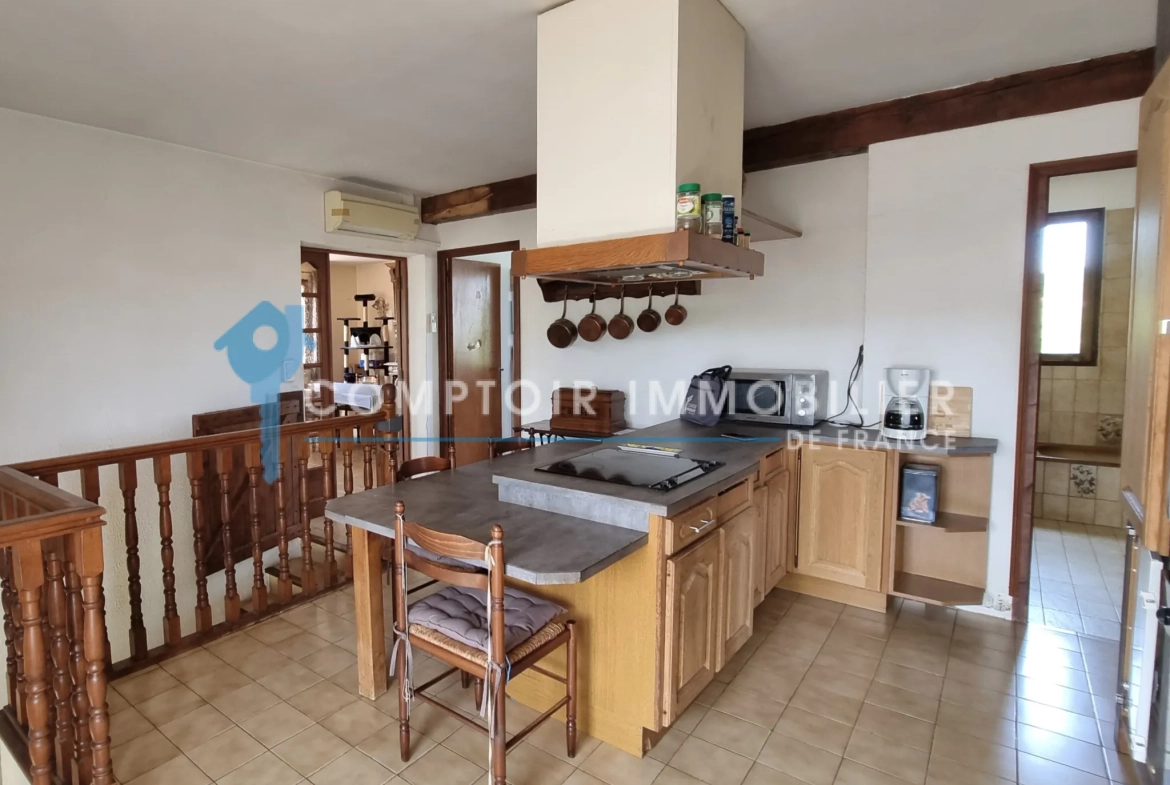 Maison à vendre à Ales (85 m², secteur Le Rieu, piscine, jardin 660 m²) 