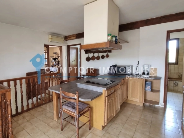 Maison à vendre à Ales (85 m², secteur Le Rieu, piscine, jardin 660 m²) 