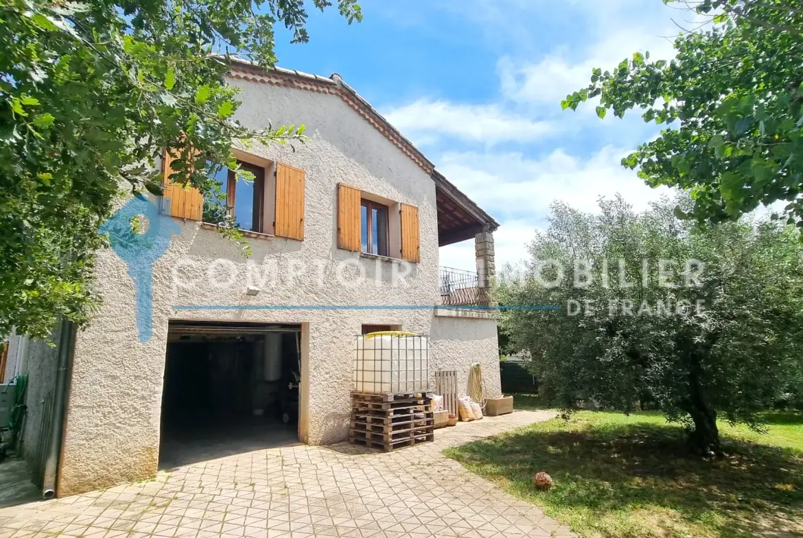 Maison à vendre à Ales (85 m², secteur Le Rieu, piscine, jardin 660 m²) 